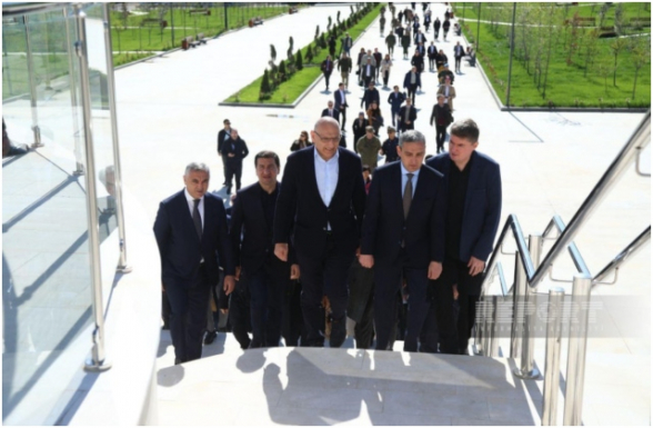 Ադրբեջանում դիվանագիտական ​​կորպուսի ներկայացուցիչներն այցելել են օկուպացված Ստեփանակերտ և Շուշի